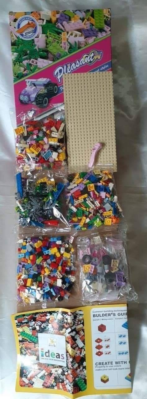 Lego 1000 pieces - مكعبات ليجو 1000 قطعه