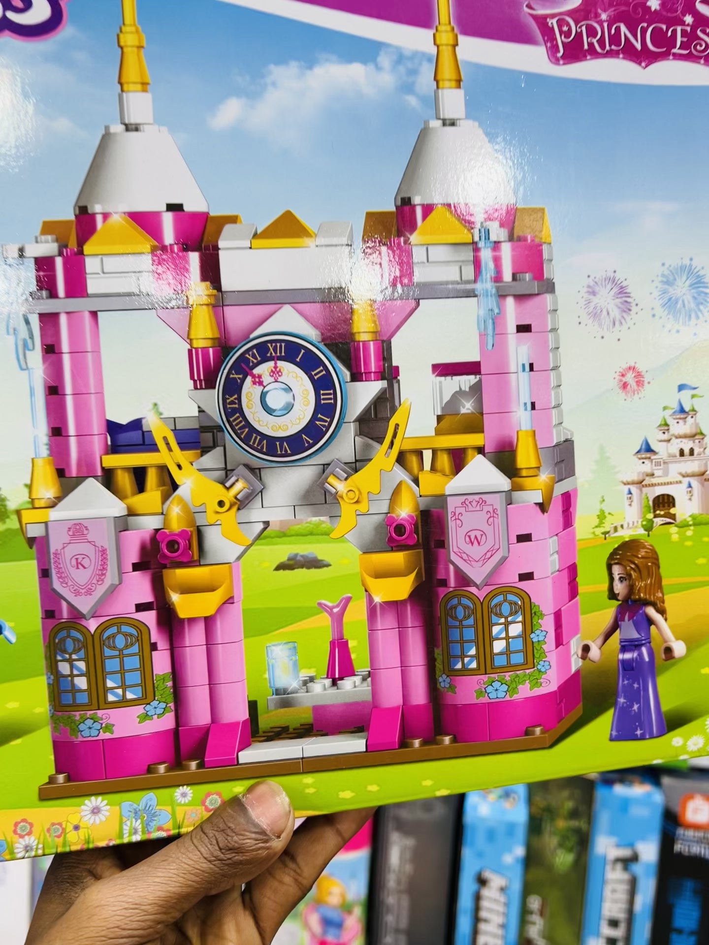 Lego-Like, Happy Princess Fairytale castle with clock Blocks - 331 pieces - 6-14 years